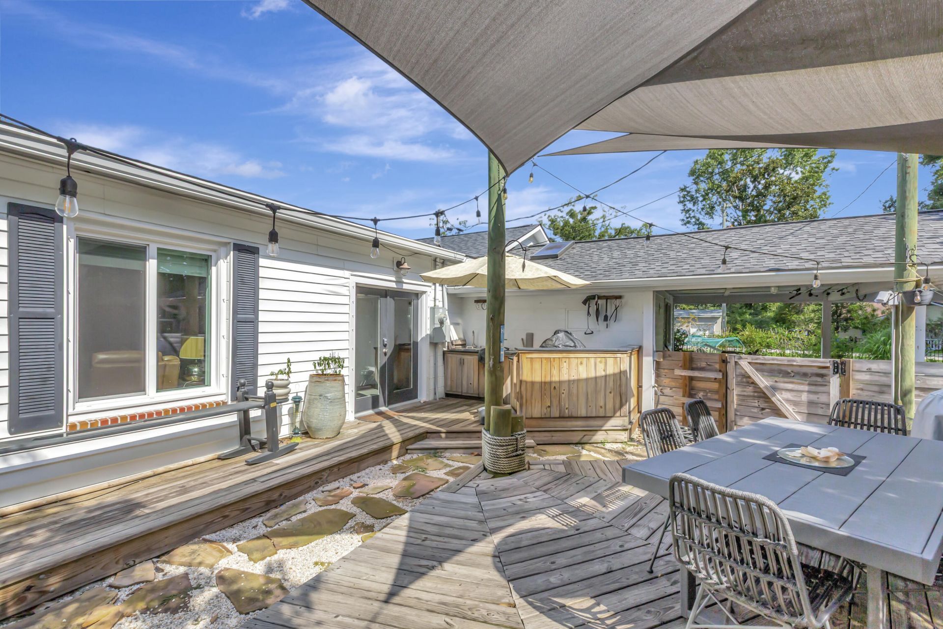 33 Anita Drive Photo 31
