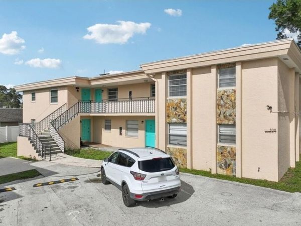 308 AVANDA COURT , Unit 6, CLEARWATER, FL 33756