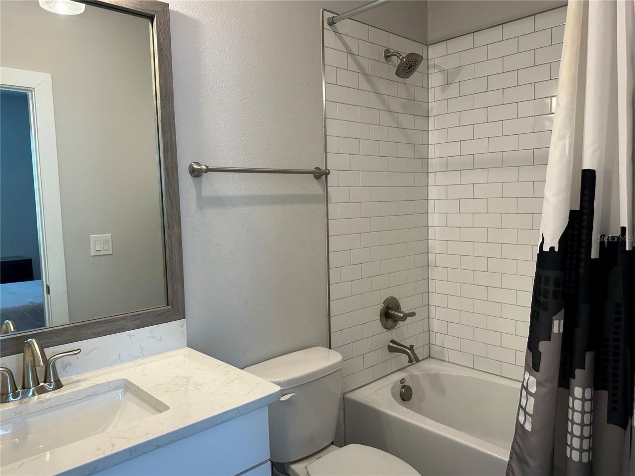 2328 Lindstrom Street , Sarasota, FL 34237 Photo