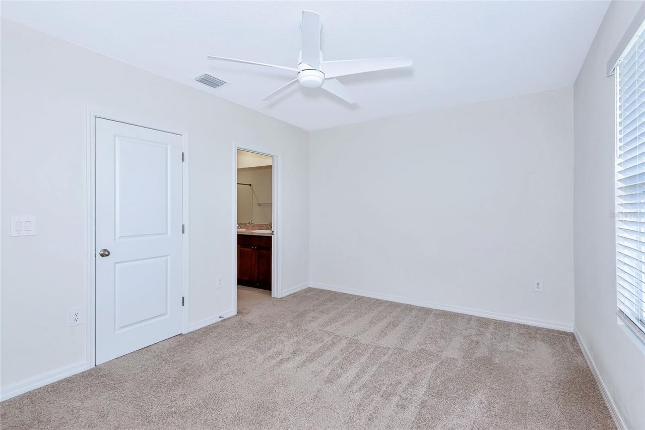 8657 Milestone Drive, Sarasota, FL 34238 Photo
