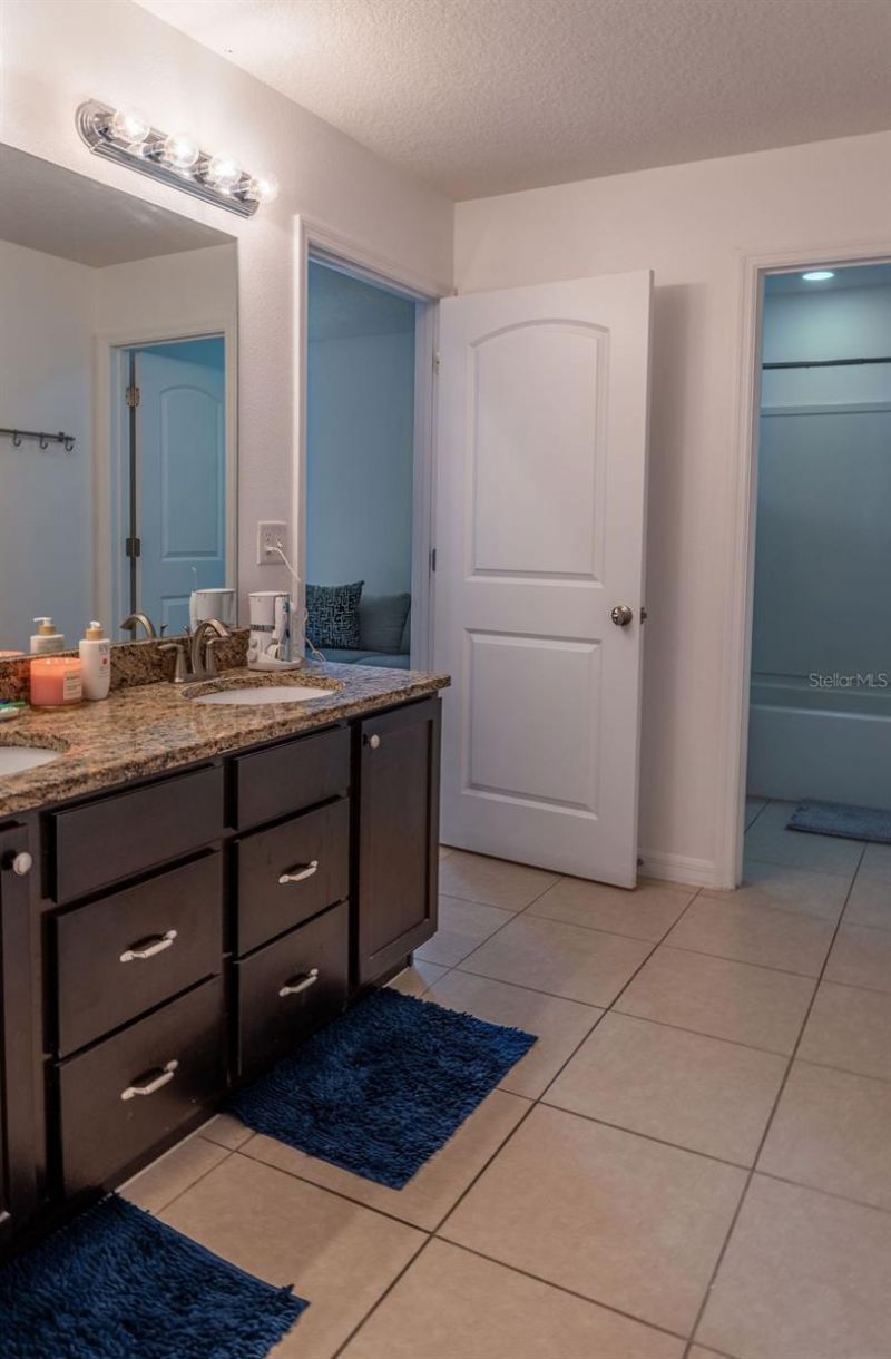 612 Silverthorn Place, Groveland, FL 34736 Photo