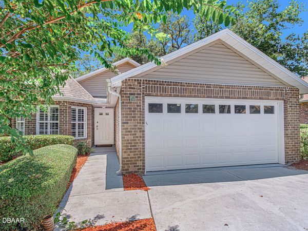 6 Oak Village Drive, Ormond Beach, FL 32174