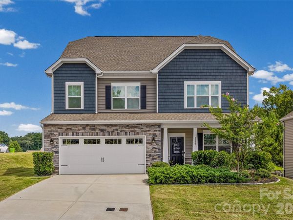 2022 Napa Valley Drive, Waxhaw, NC 28173
