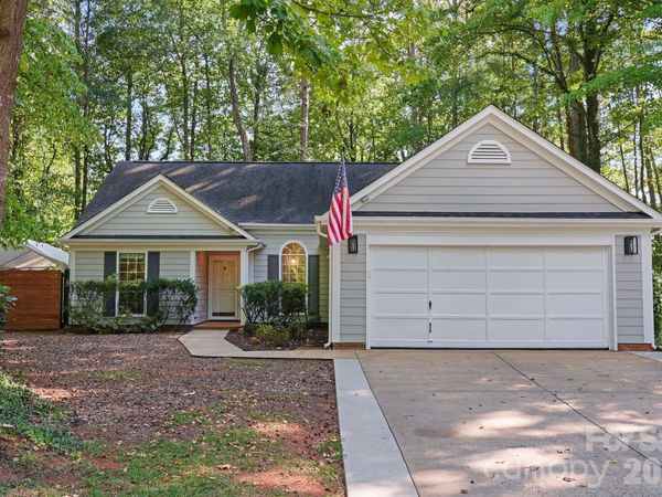 206 Aurora Lane, Huntersville, NC 28078