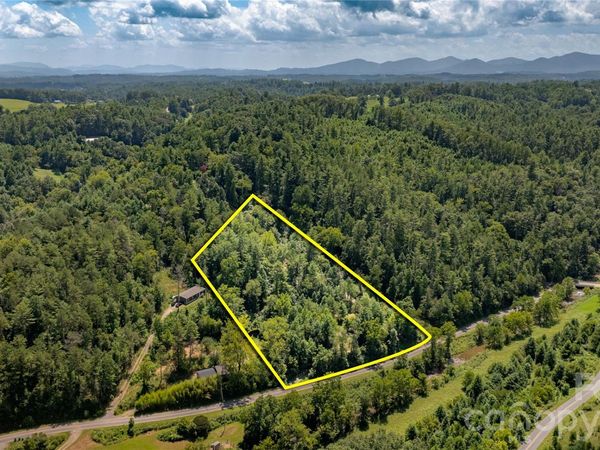22 Fern Gully None , Marshall, NC 28753