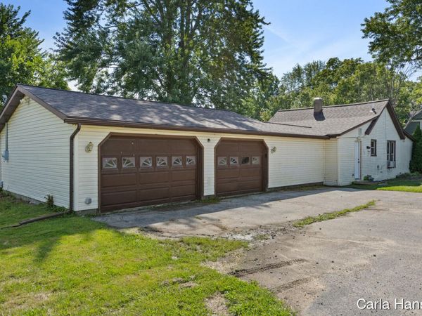 305 Crescent Street, Watervliet, MI 49098