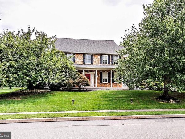 41 STEEPLECHASE LANE, ROYERSFORD, PA 19468