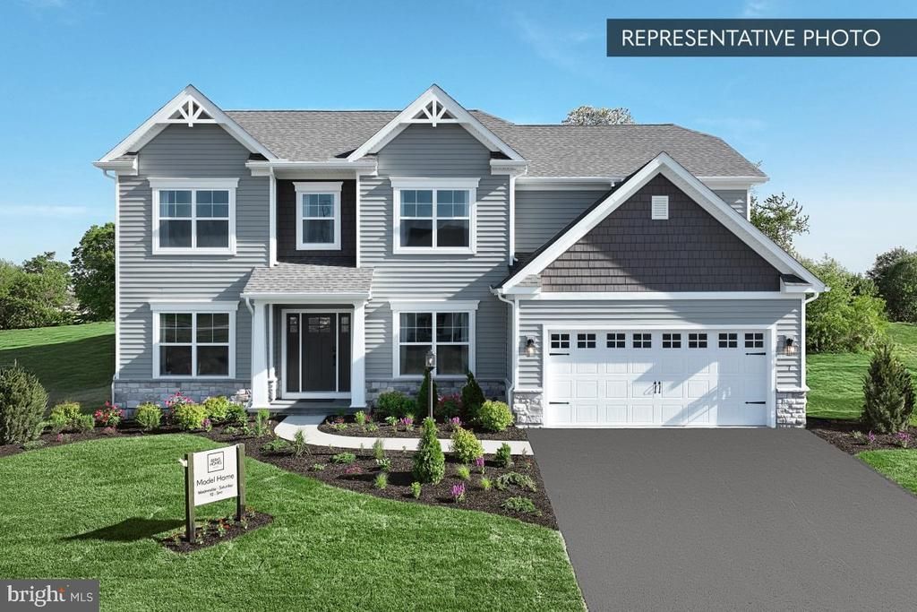 COPPER BEECH PLAN AT DONWOOD ESTATES, DOVER, PA 17315