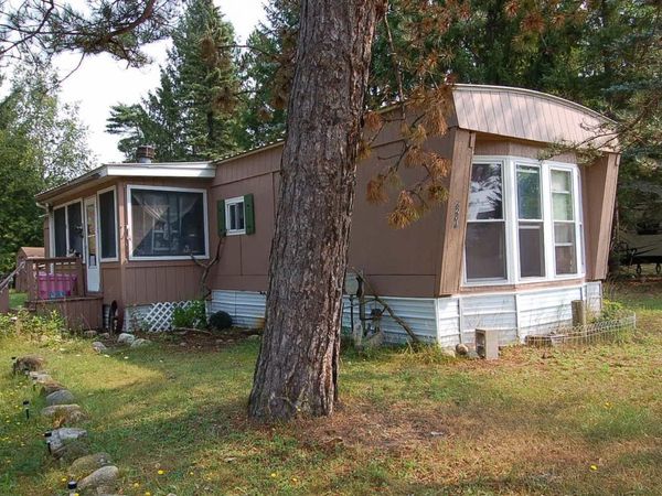 6208 Broadway Street W, Lake City, MI 49651