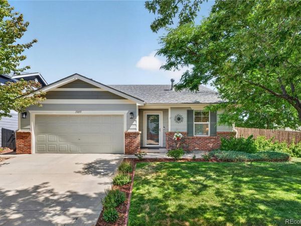 15895 Robins Drive, Denver, CO 80239