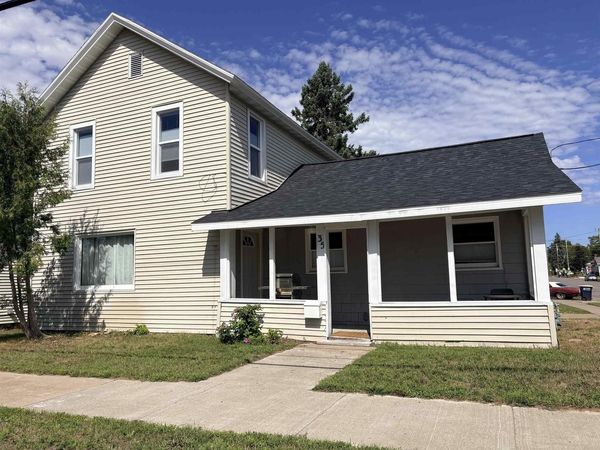 35 E Randall Avenue, Rhinelander, WI 54501