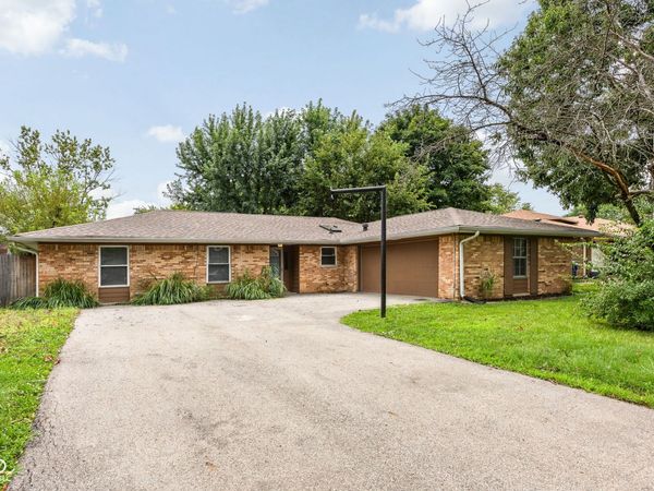 9531 Jay Drive , Indianapolis, IN 46229