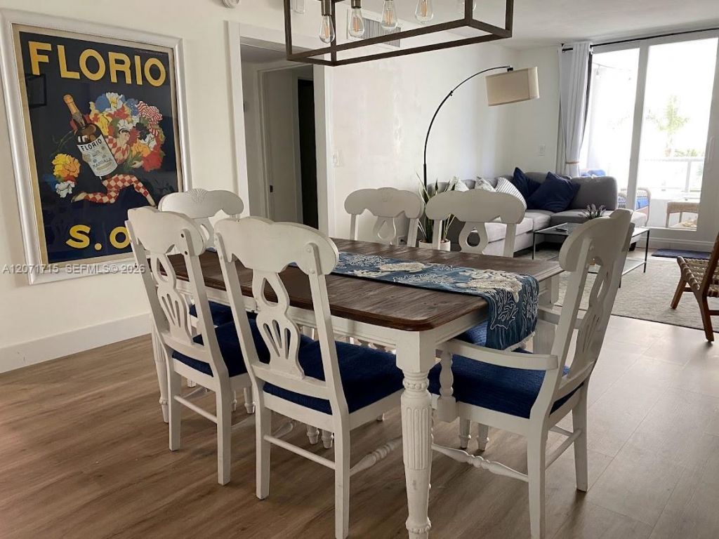 5005 Collins Ave , Unit 722, Miami Beach, FL 33140 Photo