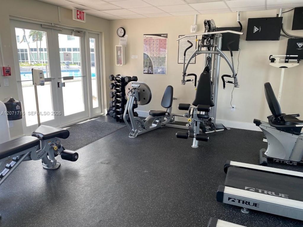 5005 Collins Ave , Unit 722, Miami Beach, FL 33140 Photo