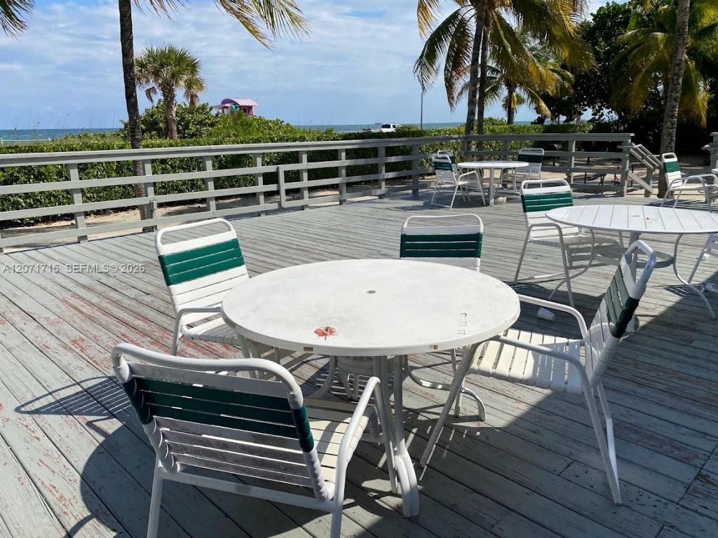 5005 Collins Ave , Unit 722, Miami Beach, FL 33140 Photo