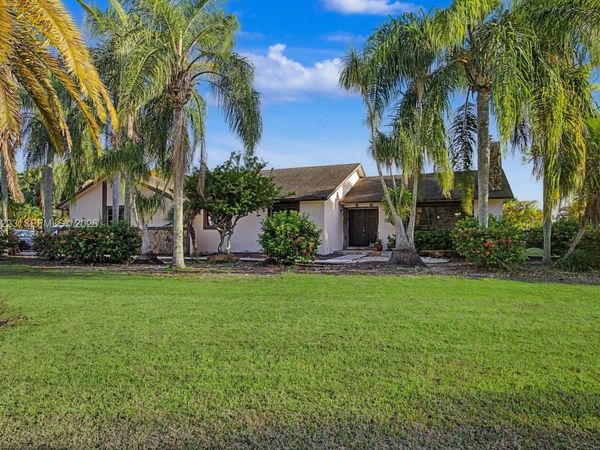 16880 SW 278th St, Homestead, FL 33031
