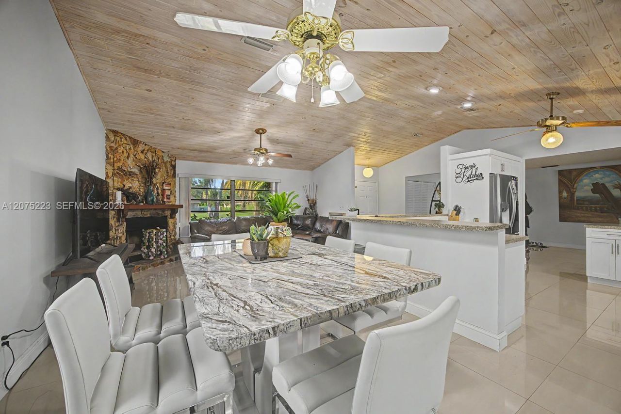 16880 SW 278th St, Homestead, FL 33031 Photo