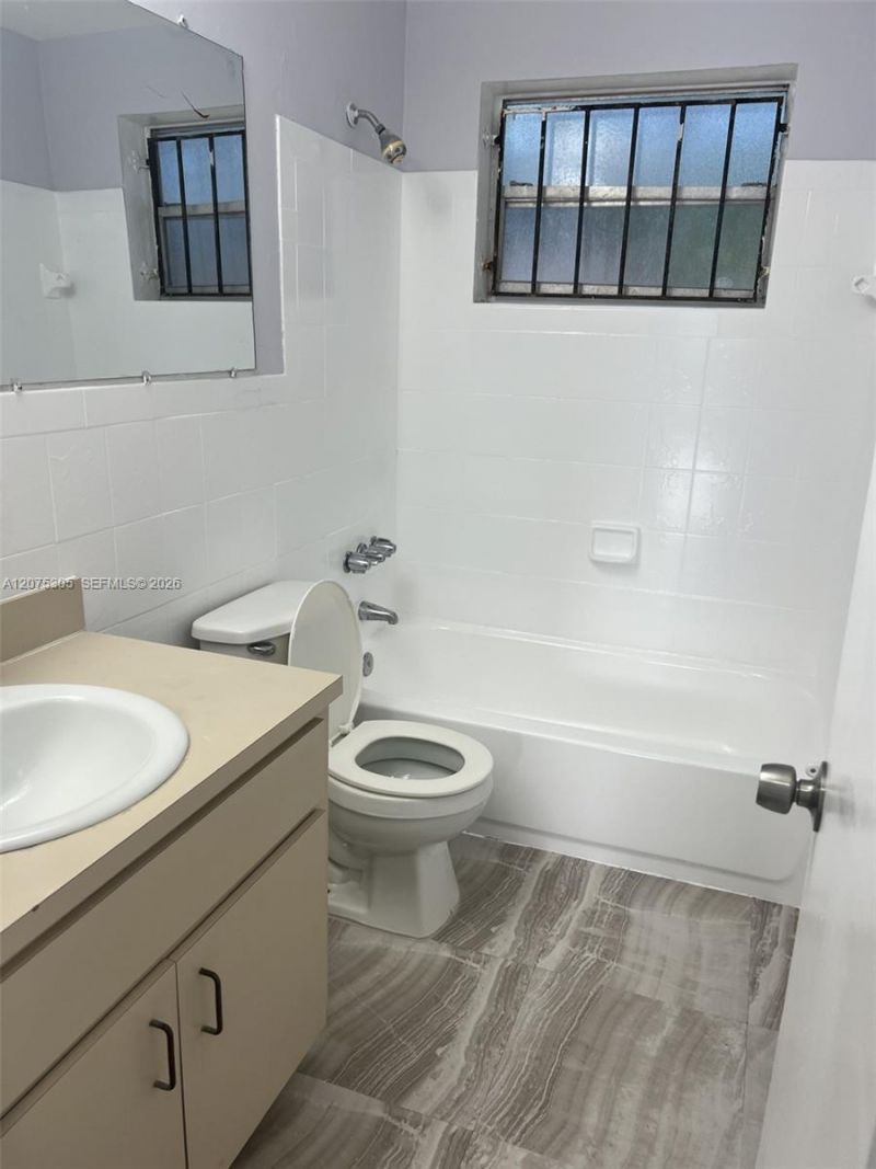 2145 NW 99th Ter , Unit 2145, Miami, FL 33147 Photo