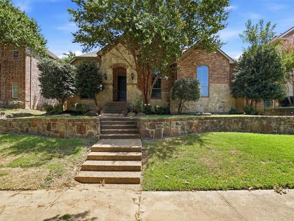 2310 Queen Morgan Lane, Lewisville, TX 75056