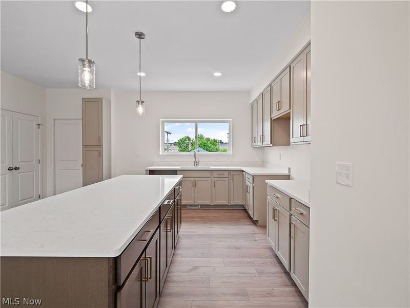 3274 Warren Road , Unit 1, Cleveland, OH 44111 Photo 14
