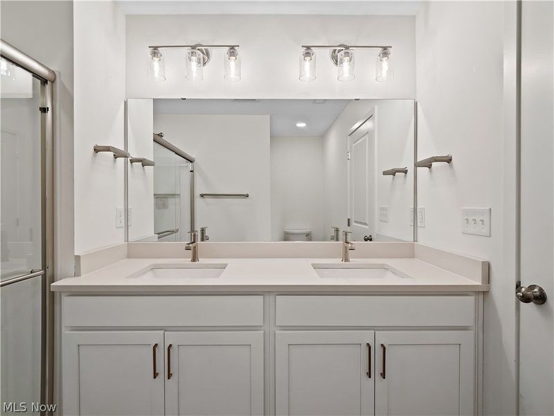 3274 Warren Road , Unit 1, Cleveland, OH 44111 Photo 28