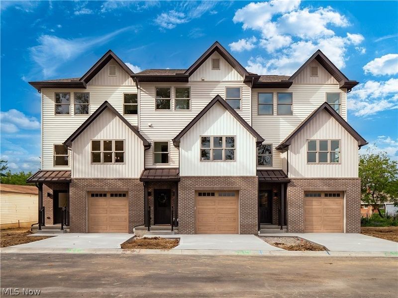 3274 Warren Road , Unit 1, Cleveland, OH 44111 Photo 3
