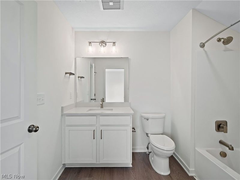 3274 Warren Road , Unit 1, Cleveland, OH 44111 Photo 32