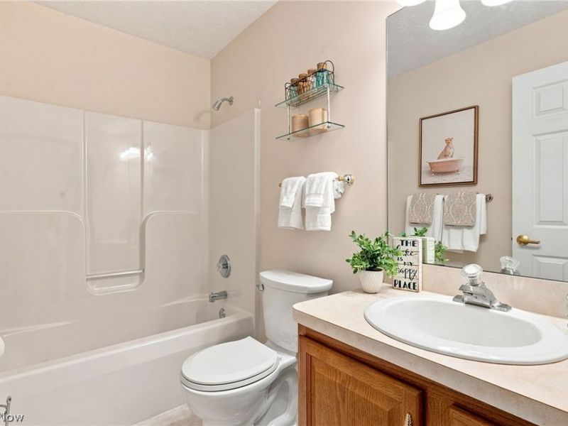 30890 Iris Court, North Olmsted, OH 44070 Photo 20