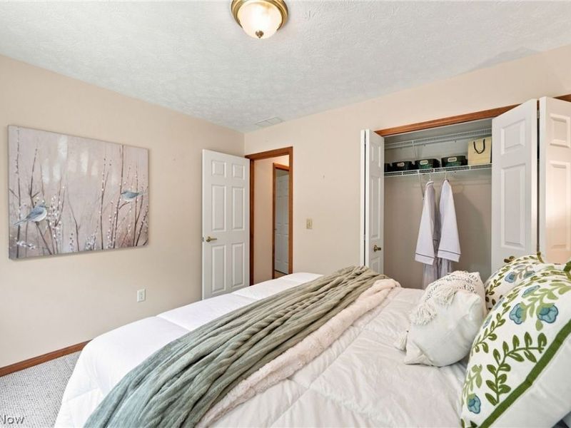 30890 Iris Court, North Olmsted, OH 44070 Photo 29