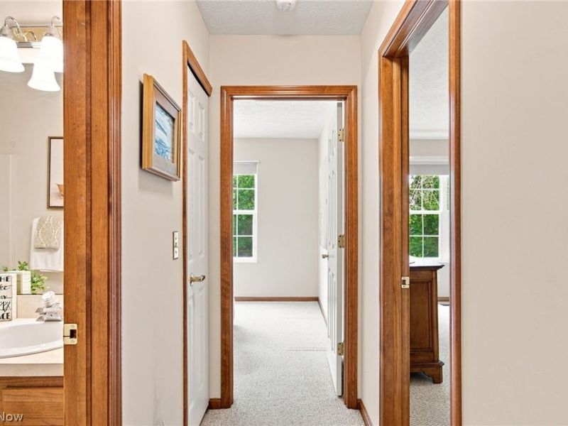 30890 Iris Court, North Olmsted, OH 44070 Photo 30