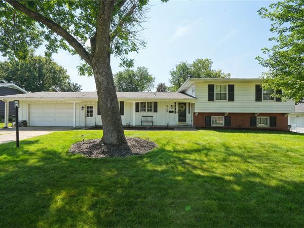 3109 Terry Drive SE, Cedar Rapids, IA 52403