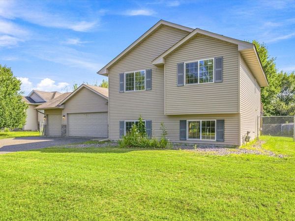 7447 386th Street, North Branch, MN 55056