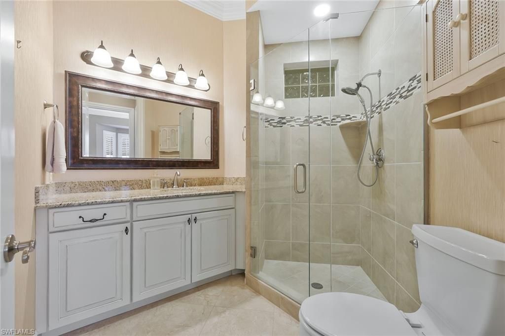 795 Bentwater Cir , Unit 204, Naples, FL 34108 Photo