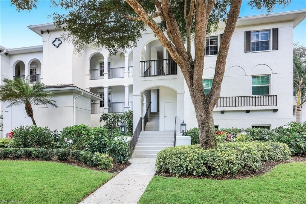 795 Bentwater Cir , Unit 204, Naples, FL 34108 Photo