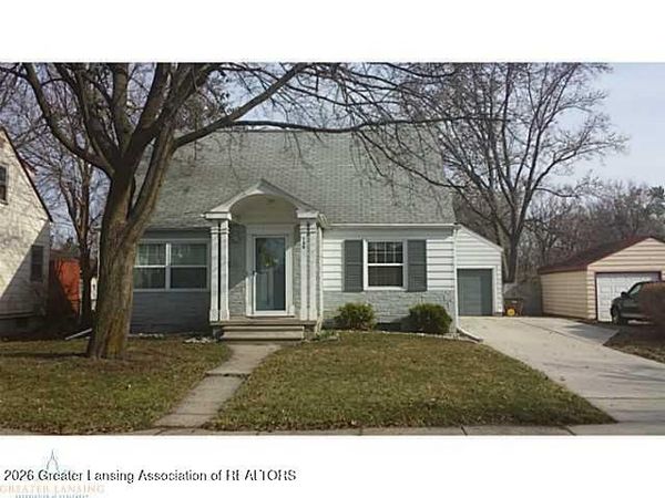 130 W Jackson Street, Lansing, MI 48906