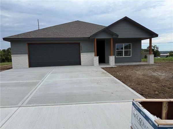 655 Tybrook Avenue, Independence, MO 64056