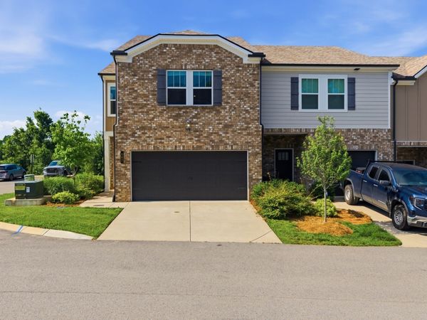 862 Longleaf Ln , Columbia, TN 38401