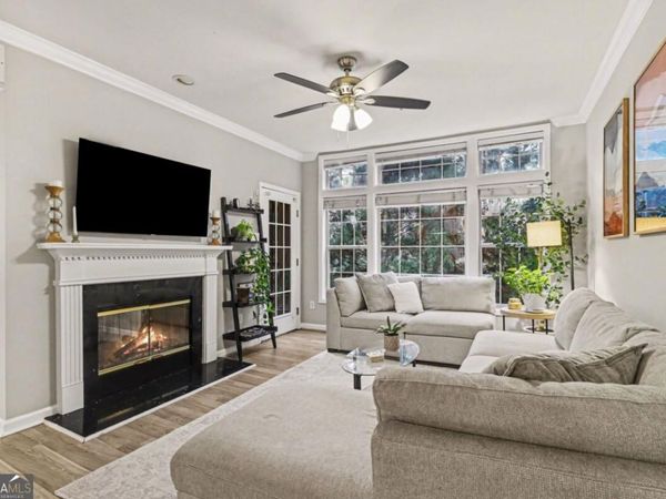 3636 Habersham Road NW, Unit 2204, Atlanta, GA 30305