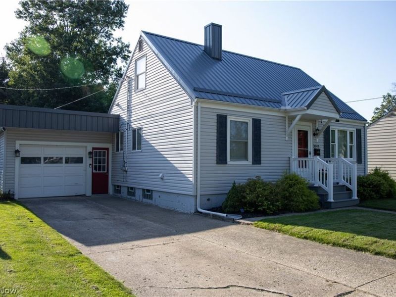 3049 Avondale Avenue, Ashtabula, OH 44004 Photo 2