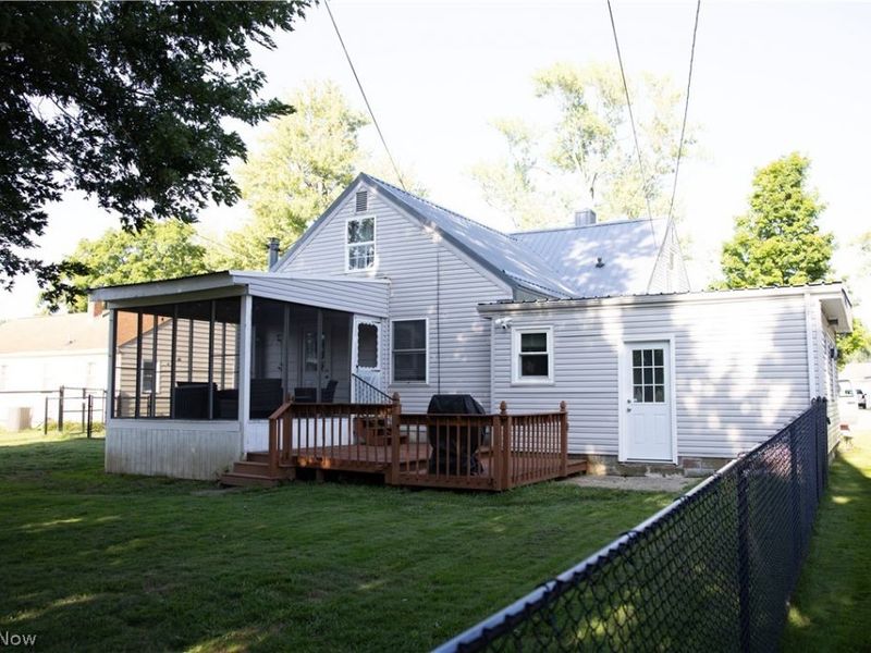 3049 Avondale Avenue, Ashtabula, OH 44004 Photo 4