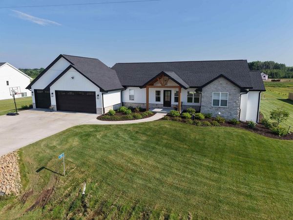 3765 WESTPOINT ROAD, Suamico, WI 54313