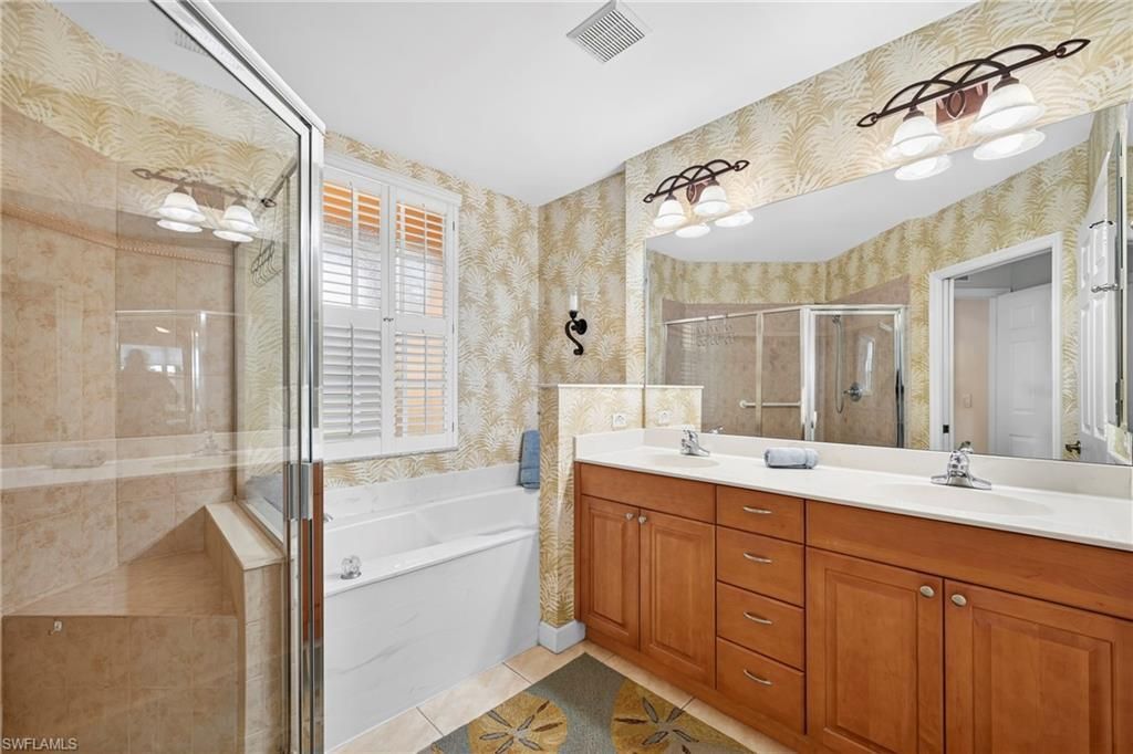 20231 Burnside Pl , Unit 403, Estero, FL 33928 Photo