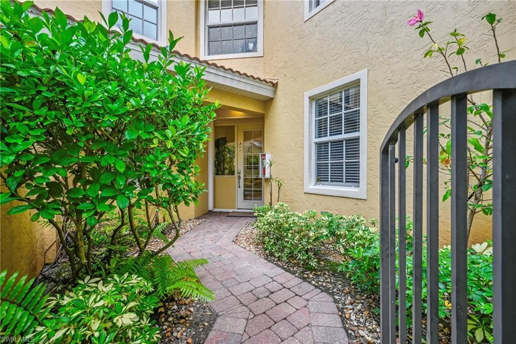 20231 Burnside Pl, Unit 403, Estero, FL 33928 Photo