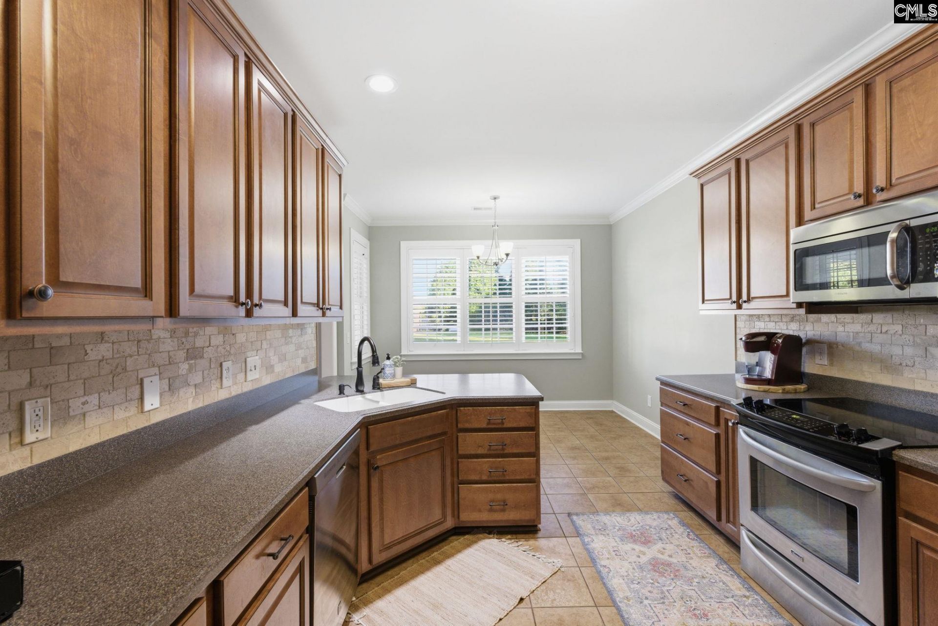 632 Barr Road  Photo 16