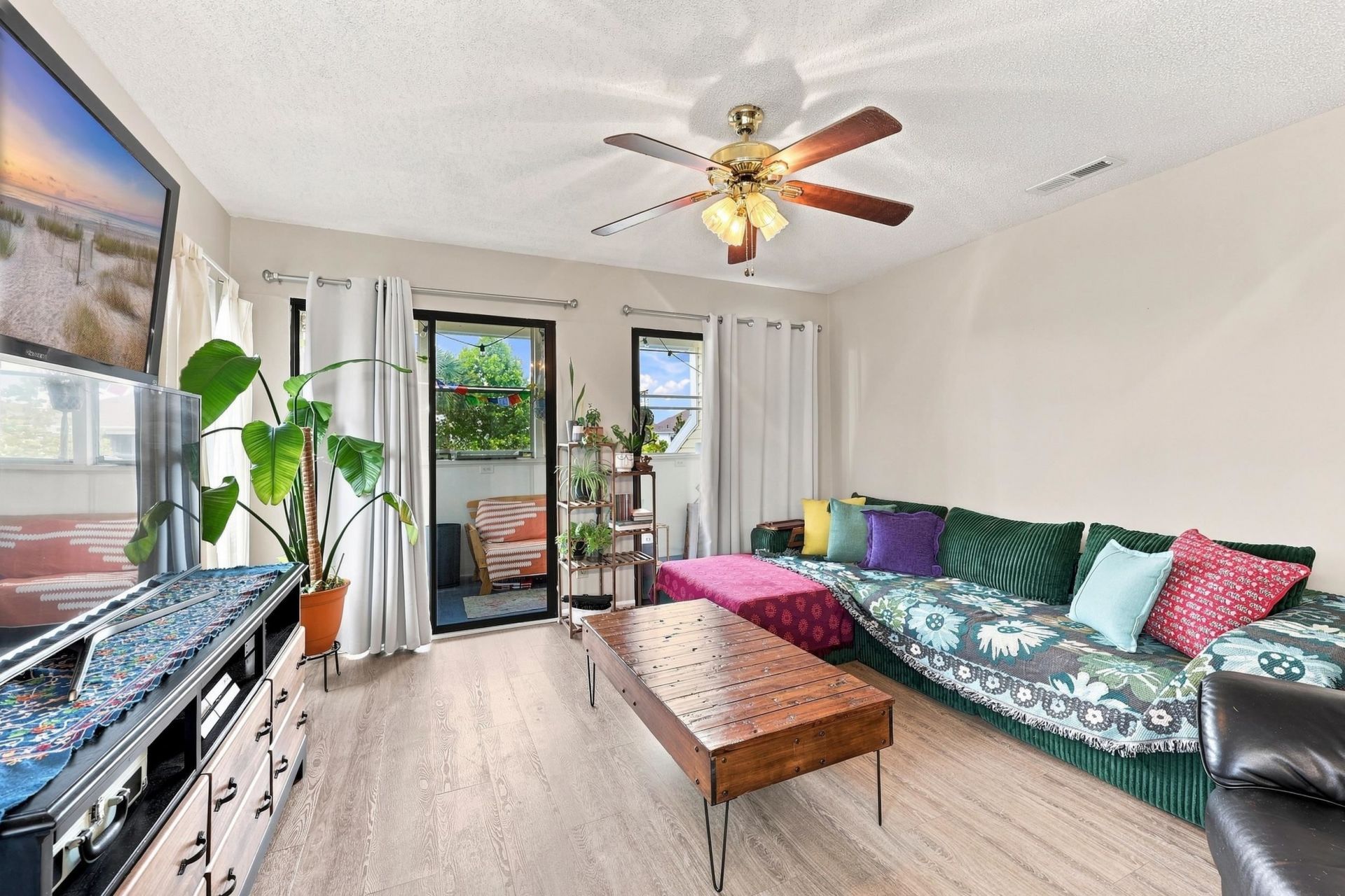 1100 Possum Trot Rd. Photo 10