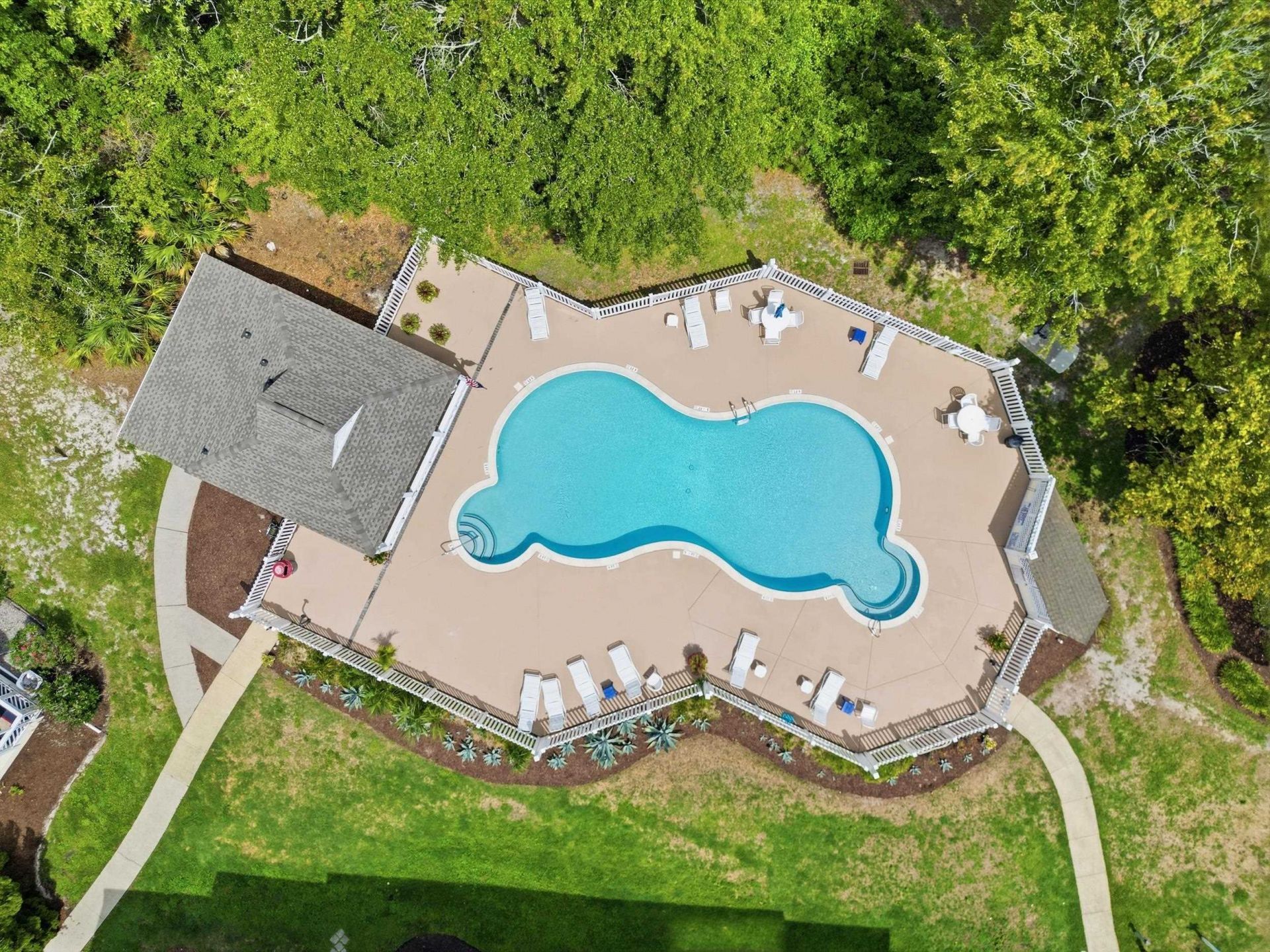 1100 Possum Trot Rd. Photo 27