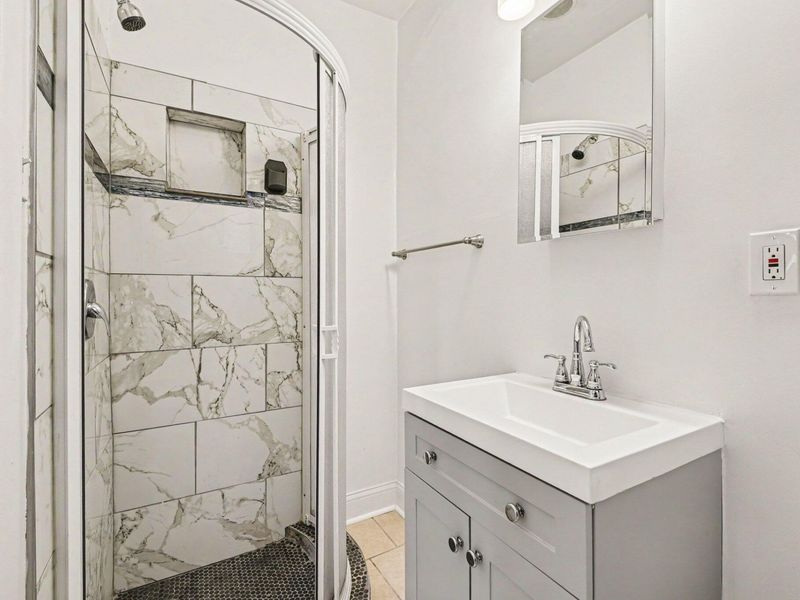 202 Athey Street, Unit 2A, Covington, KY 41011 Photo 26
