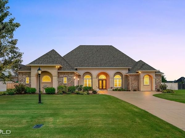 419 Kingston Plantation Boulevard, Benton, LA 71006