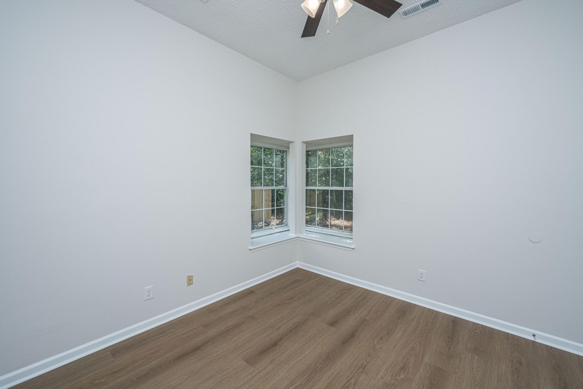 108 Palm Court Photo 16