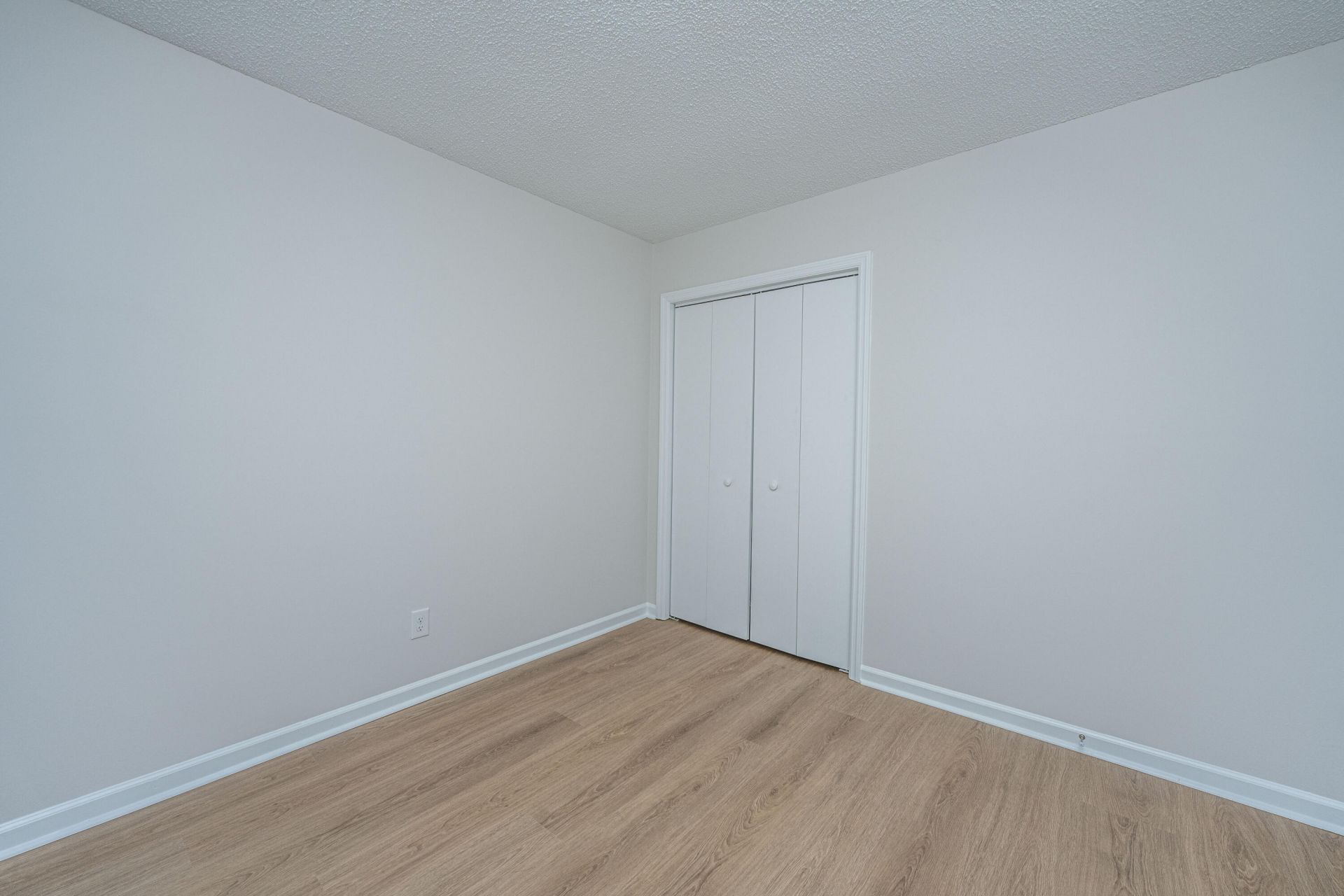 108 Palm Court Photo 19